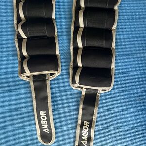 AMBOR Adjustable 2lb Ankle Weights
